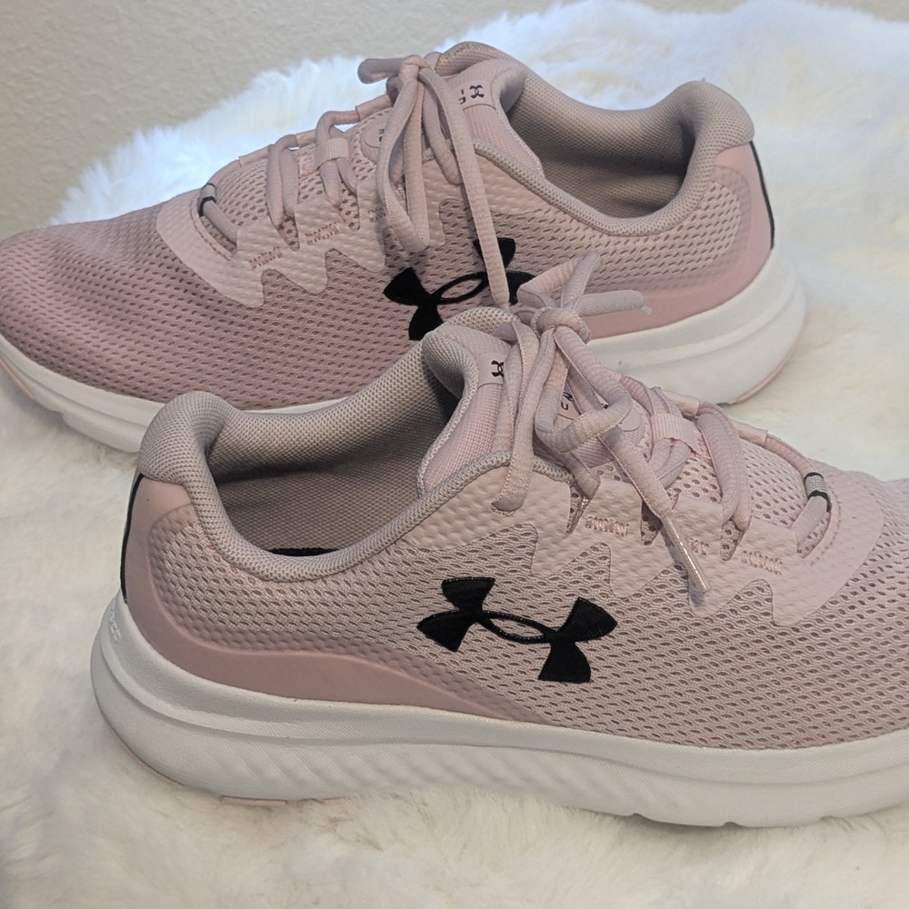 Under Armour Charged Impulse Nwot Women's  Prime Pink Size 8.5 Running Shoes
